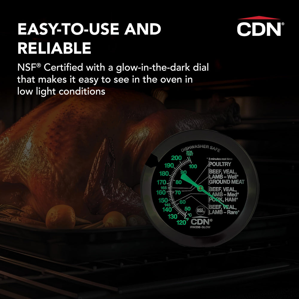Comparaison taille CDN dans la main montrant ergonomie pratique