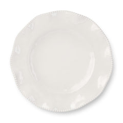 Certified International Perlette assiette plate en usage présentant un repas élégant