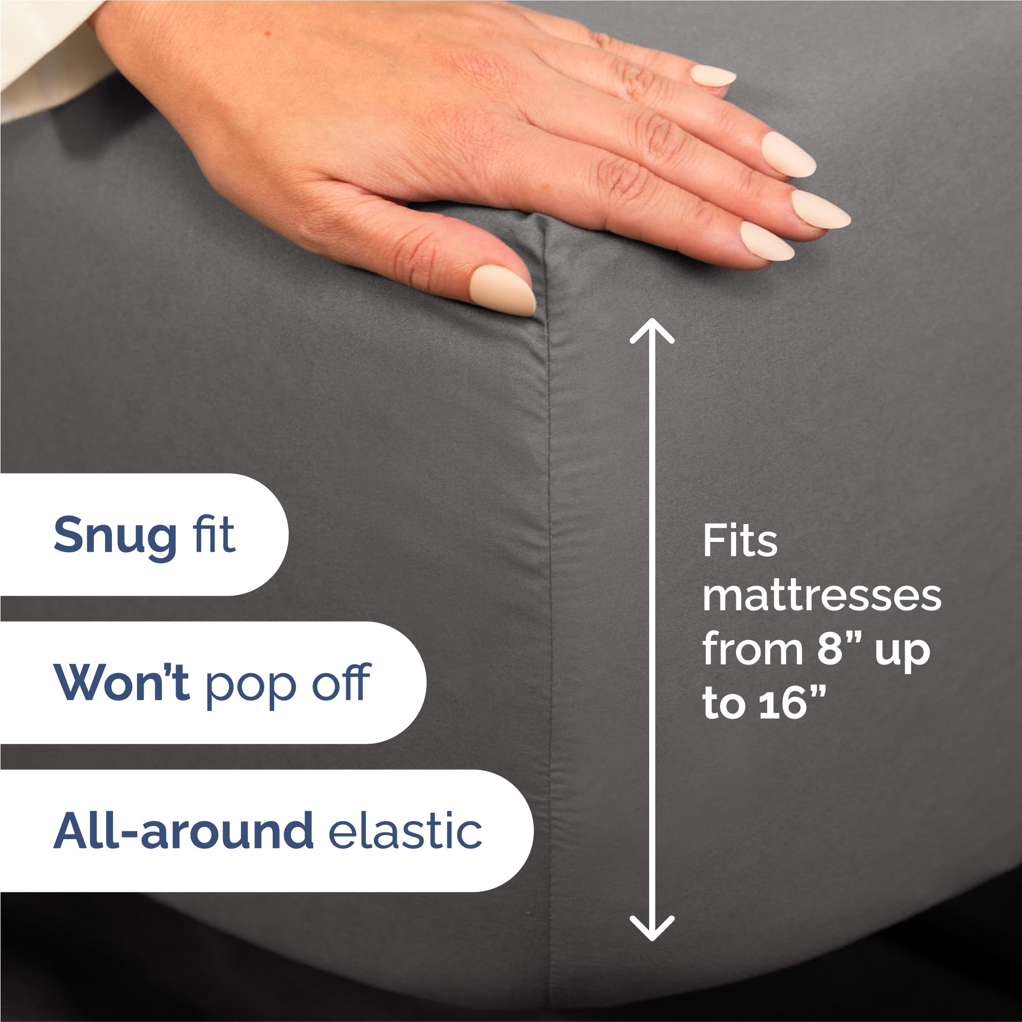 CGK Unlimited draps posés sur lit king size illustrant confort et tenue
