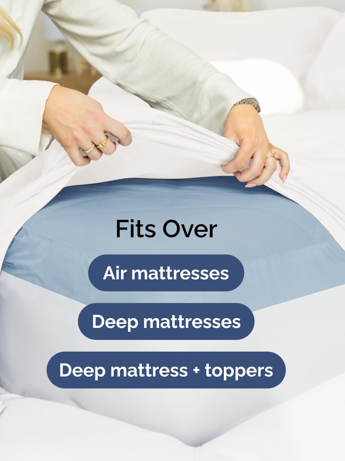 CGK Unlimited lit avec draps sur matelas épais illustrant ajustement stable