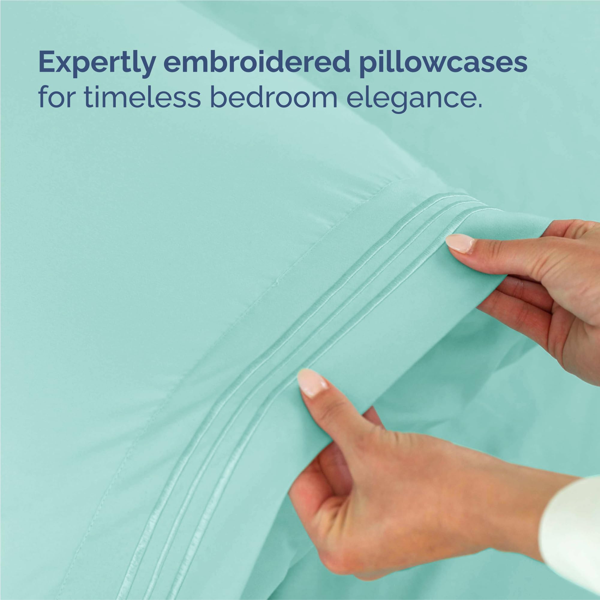 CGK Unlimited chambre aménagée avec draps Spa Blue créant atmosphère relaxante