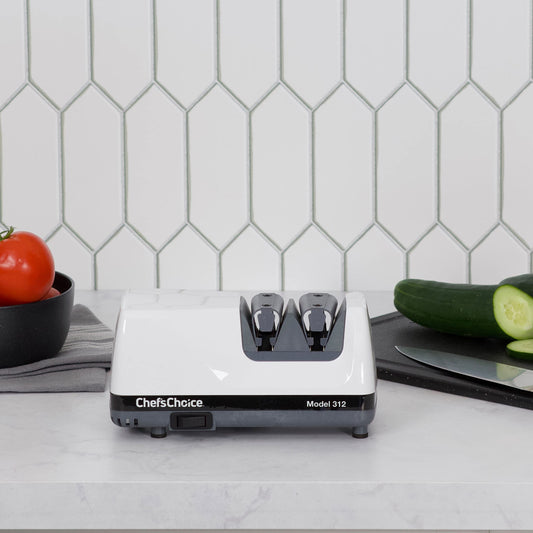Chef's Choice gros plan sur abrasifs diamant pour un affûtage efficace et rapide