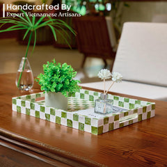 CHI AN HOME plateau posé en décor stylise table basse et organise objets