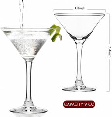 Chouggo verre en usage avec martini pour présentation raffinée