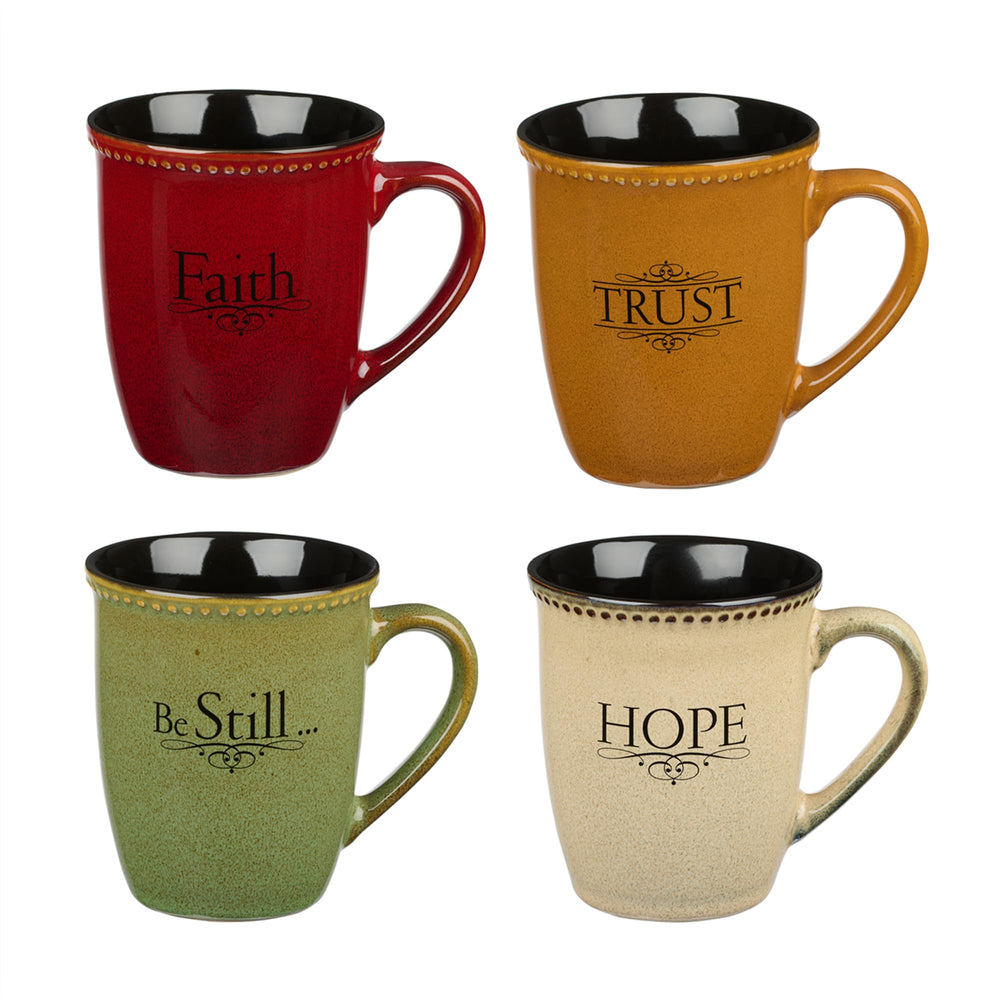 Christian Art Gifts gros plan mug ivoire mettant en valeur l’émail et la texture résistante