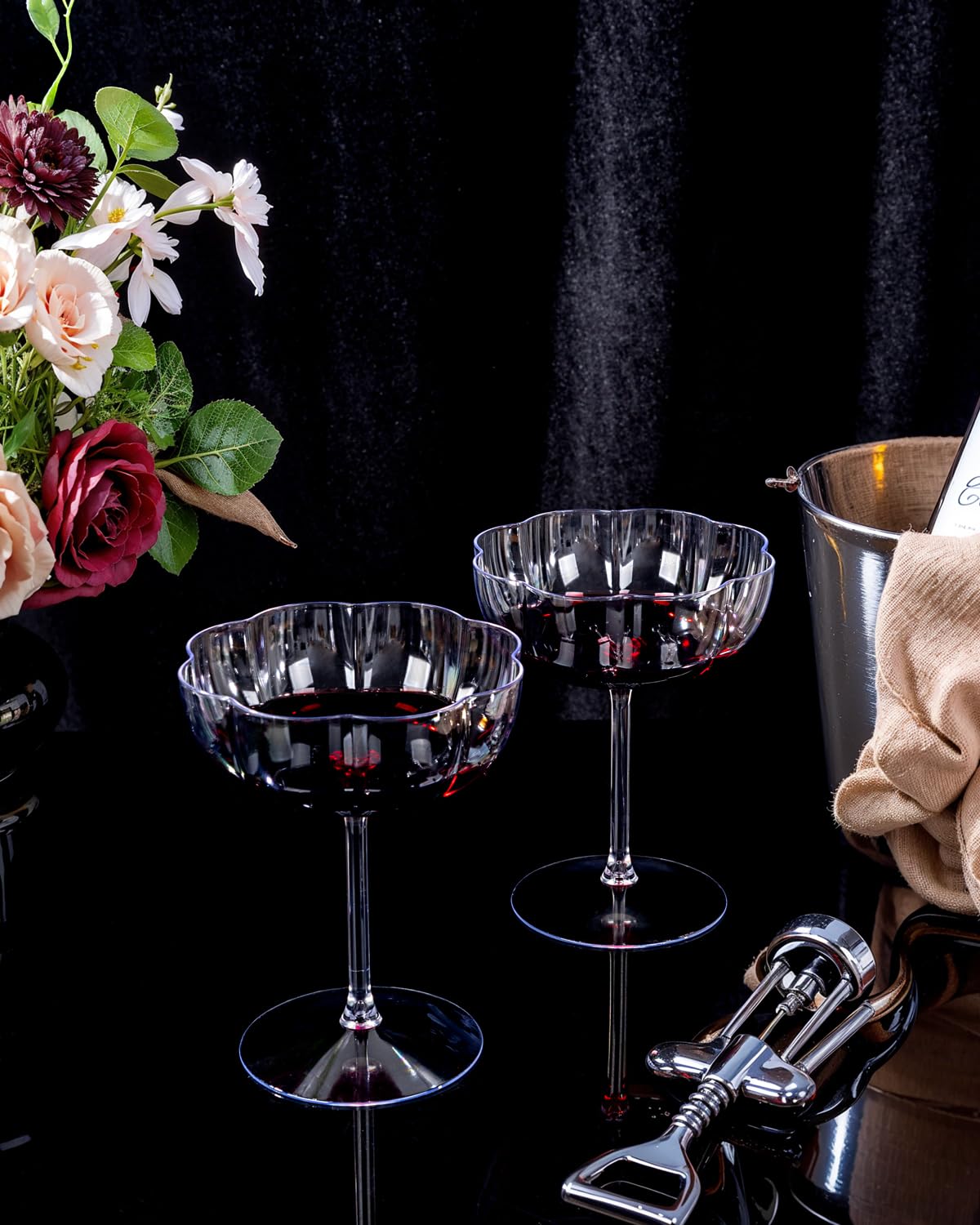 Ciaell verres présentés sur table de réception pour ambiance soignée