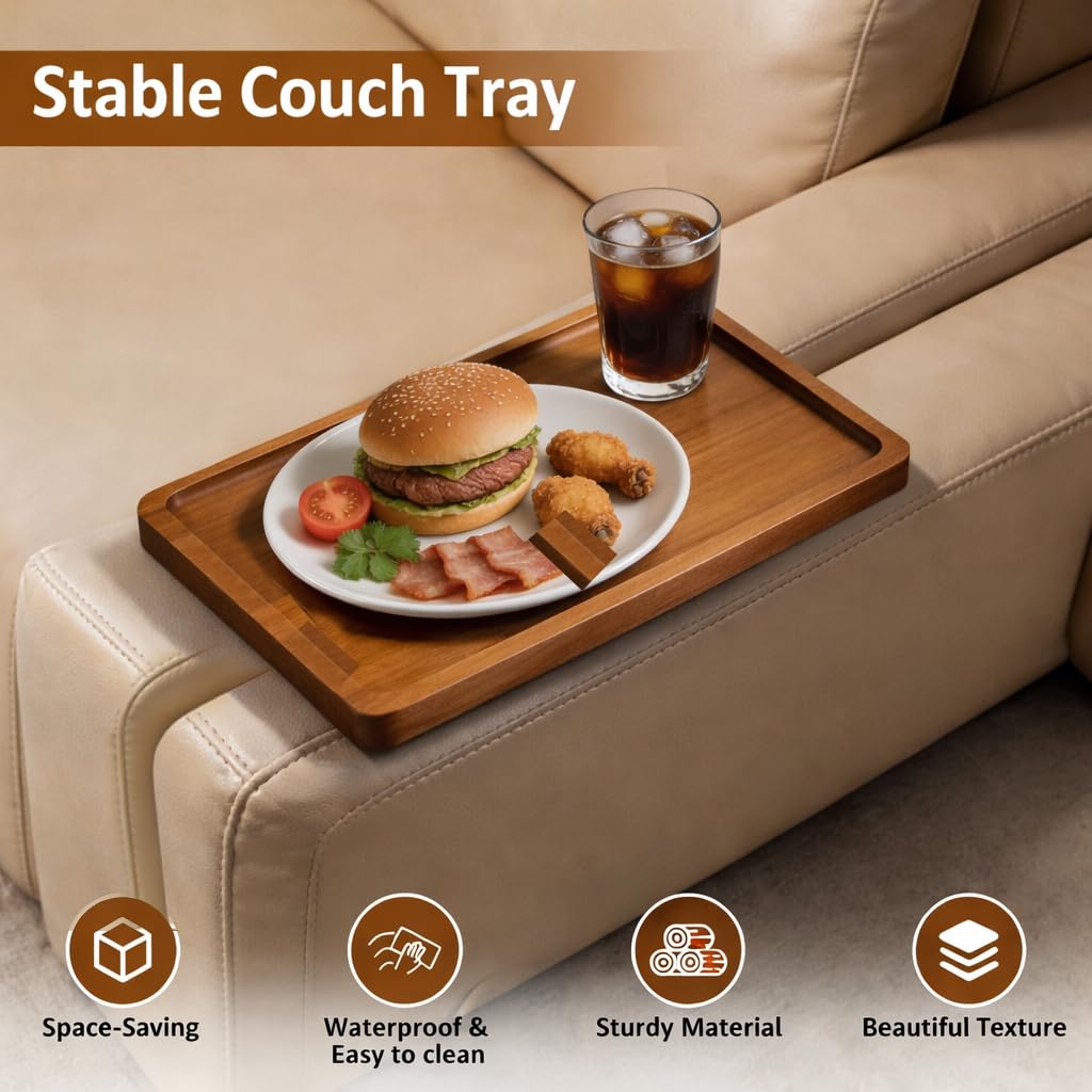 Clavorae plateau en usage avec boisson et snacks facilitant détente sur canapé
