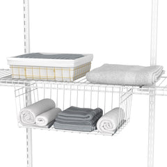 ClosetMaid gros plan sur maillage métallique pour ventilation et durabilité