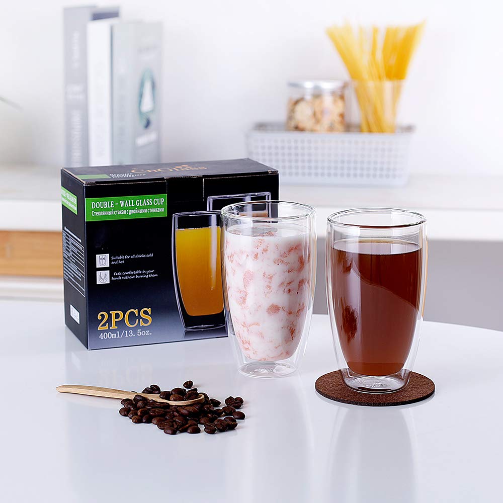 CNGLASS tasse dans table de brunch montrant aspect lifestyle et élégance