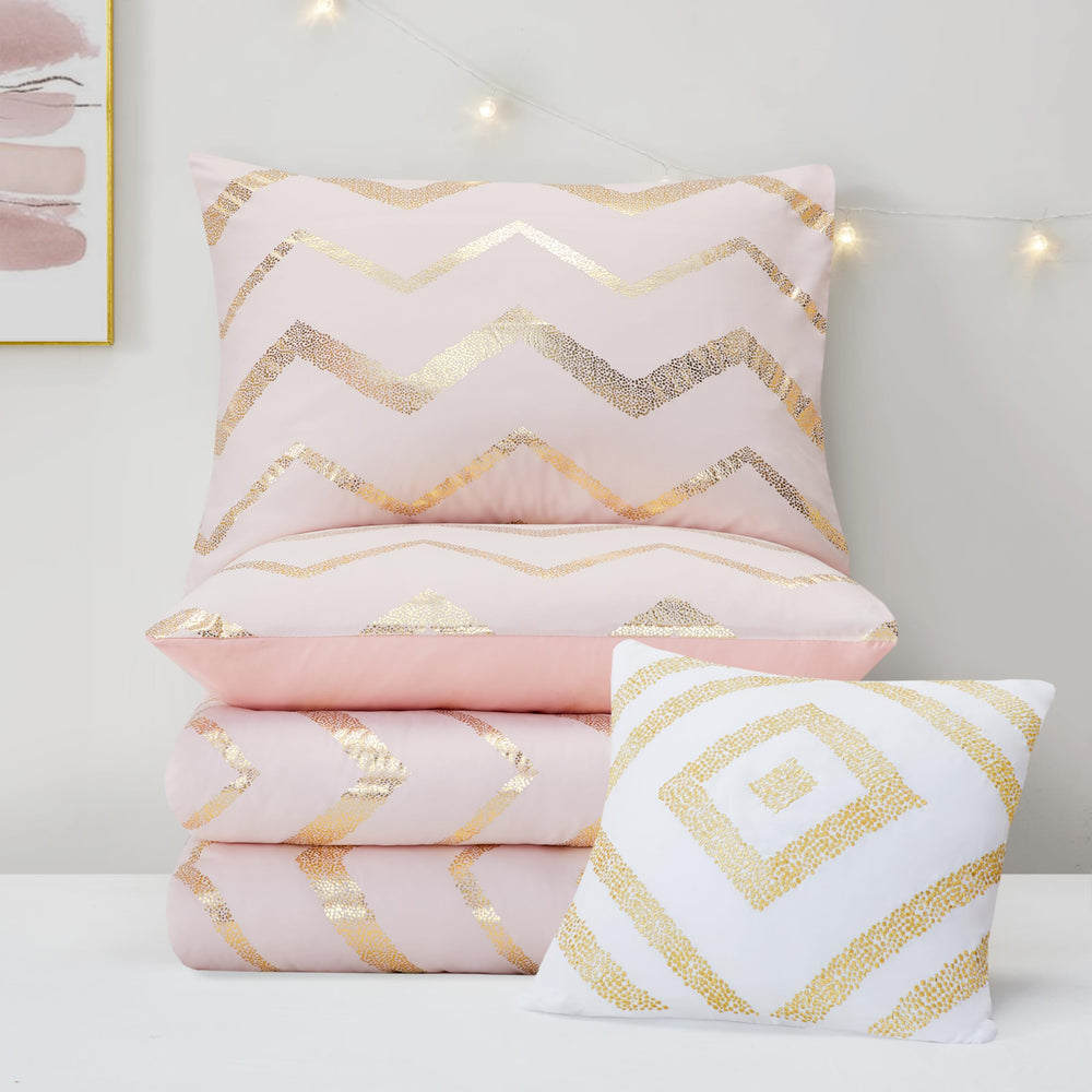 Codi lifestyle chambre ado montrant ambiance cosy et féminine