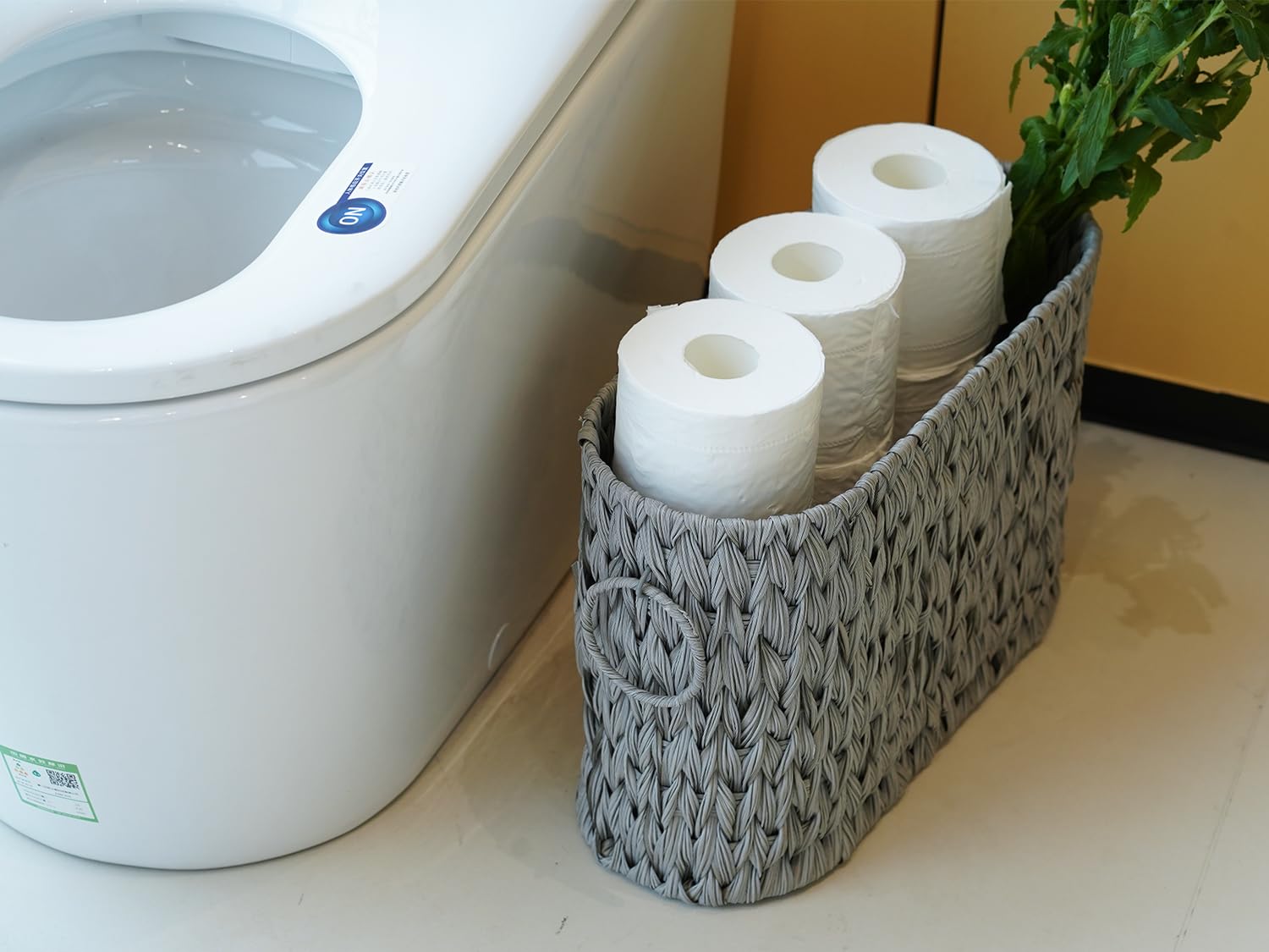 Coeusy panier utilisé pour ustensiles soulignant usage multiple