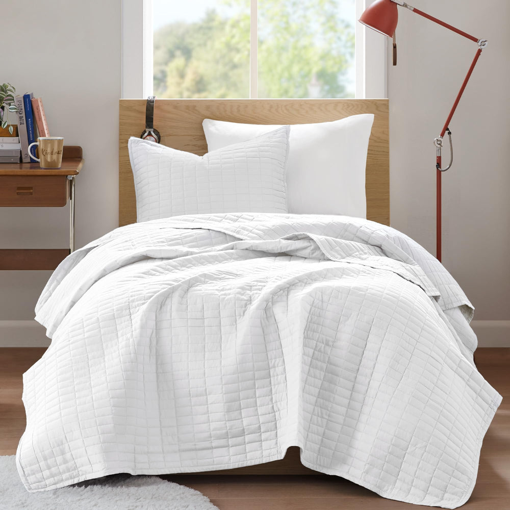 Comfort Spaces gros plan matelassage Kienna montrant finition durable