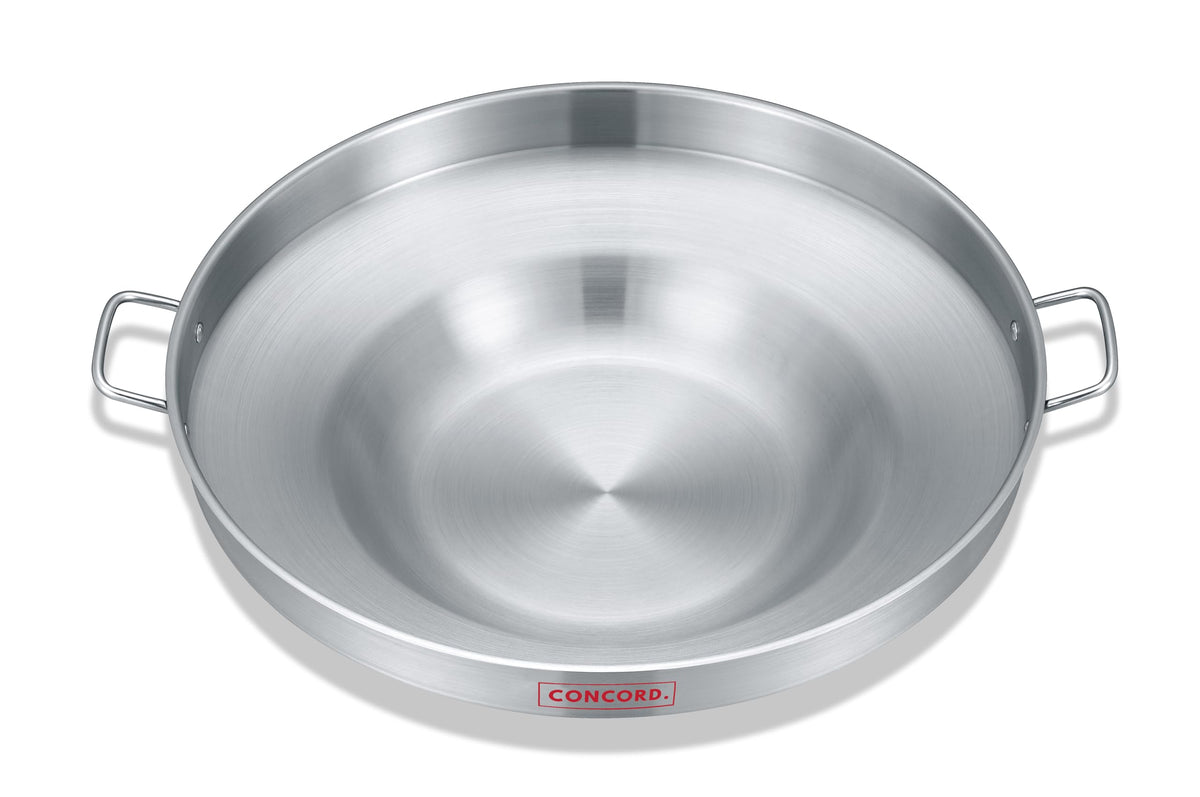Concord comal face avant 22 pouces montrant surface large et robustesse