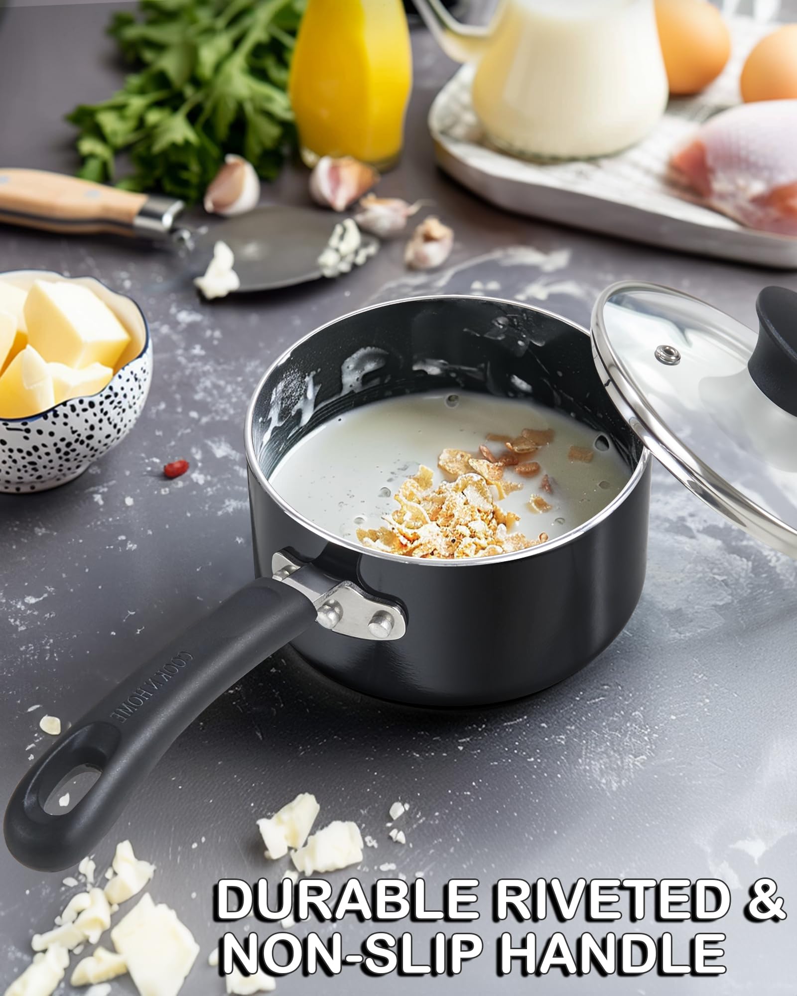 Cook N Home casserole sur plaque en cours de cuisson montrant répartition uniforme de la chaleur