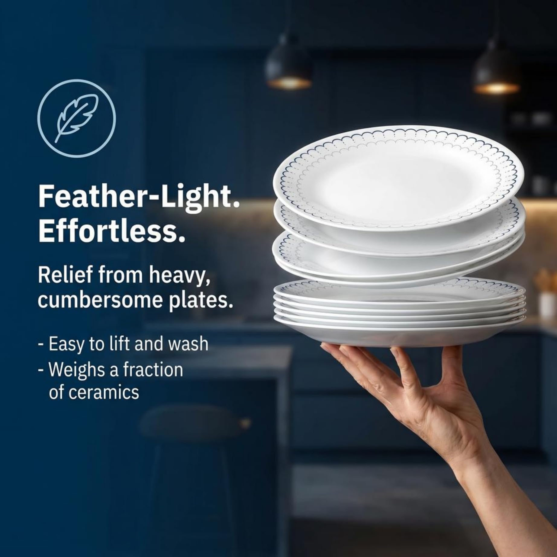 Corelle main tenant une assiette pour visualiser légereté et maniabilité