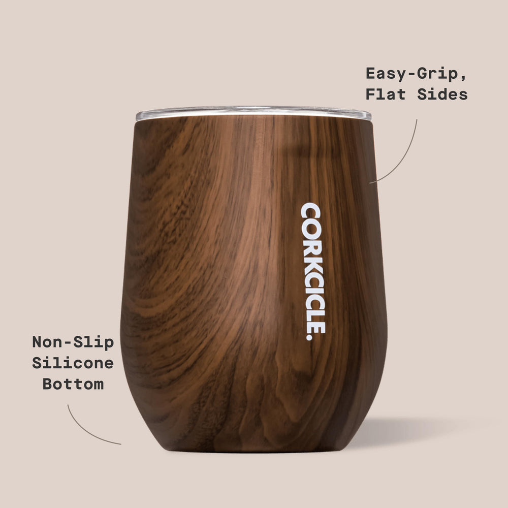 Corkcicle comparaison taille en main, transport facile et ergonomie