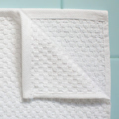 COTTON CRAFT serviette en usage enveloppant une personne pour confort post-douche