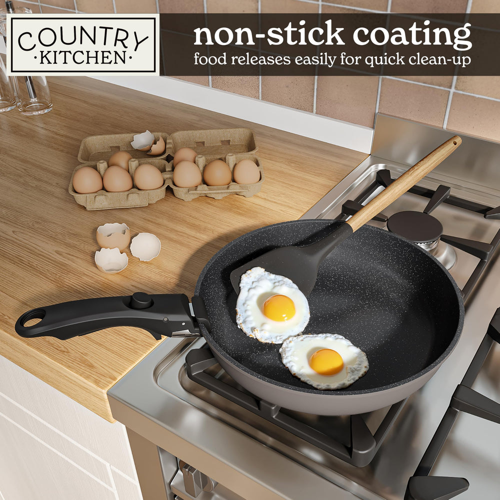 Country Kitchen casserole sur plaque en cuisson montrant polyvalence et maniabilité