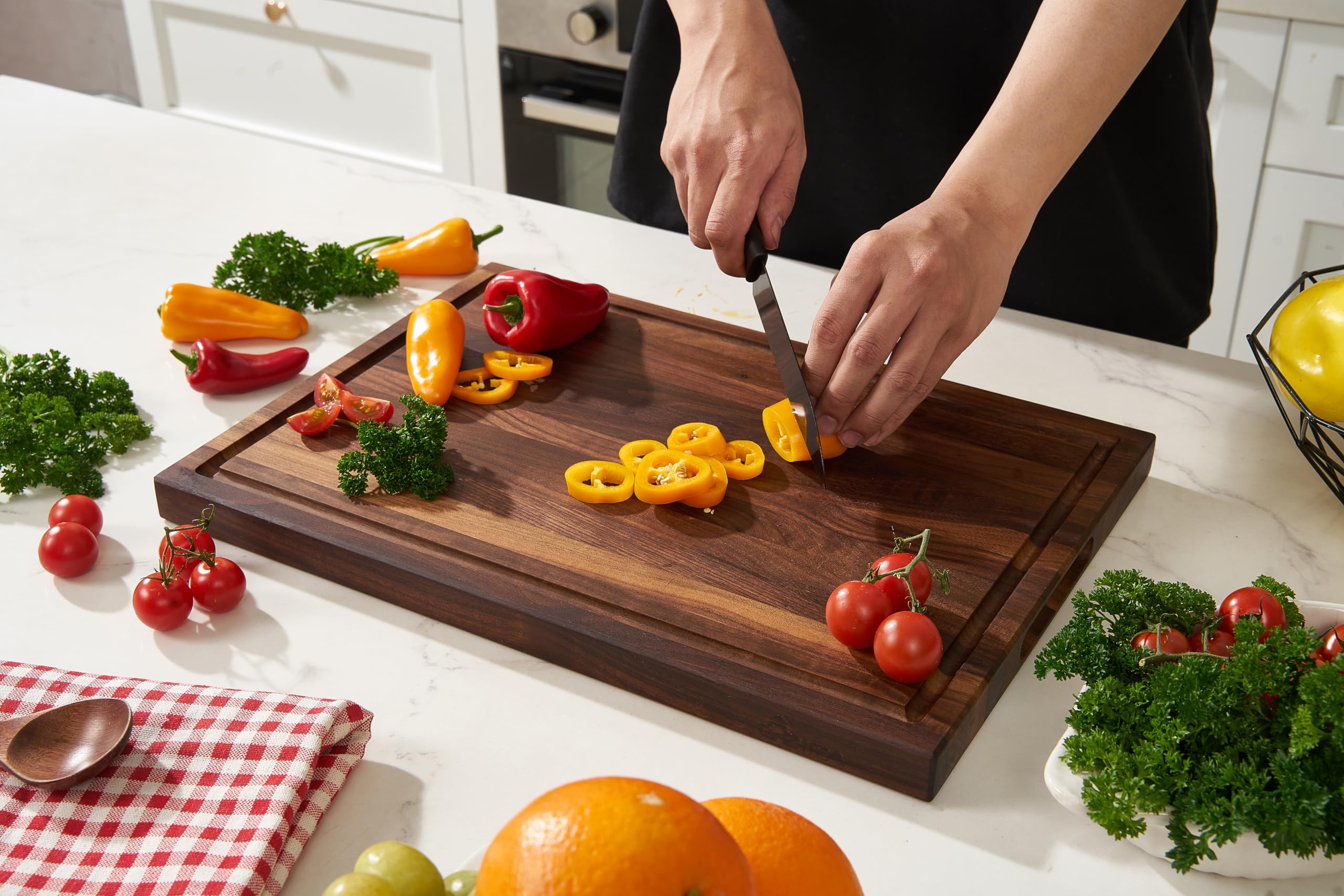 COZIFA planche en usage découpant viande avec surface protectrice pour couteaux