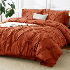 CozyLux vue avant du set burnt orange présentant un style chaleureux et fini pintuck