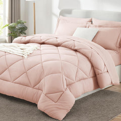 CozyLux couette face avant blush rose montrant un tombé élégant et confortable