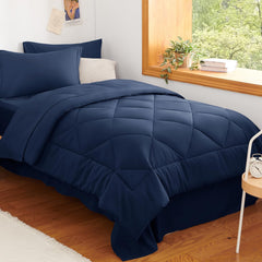 CozyLux couette face ensemble bleu marine montrant une finition soignée et confort immédiat