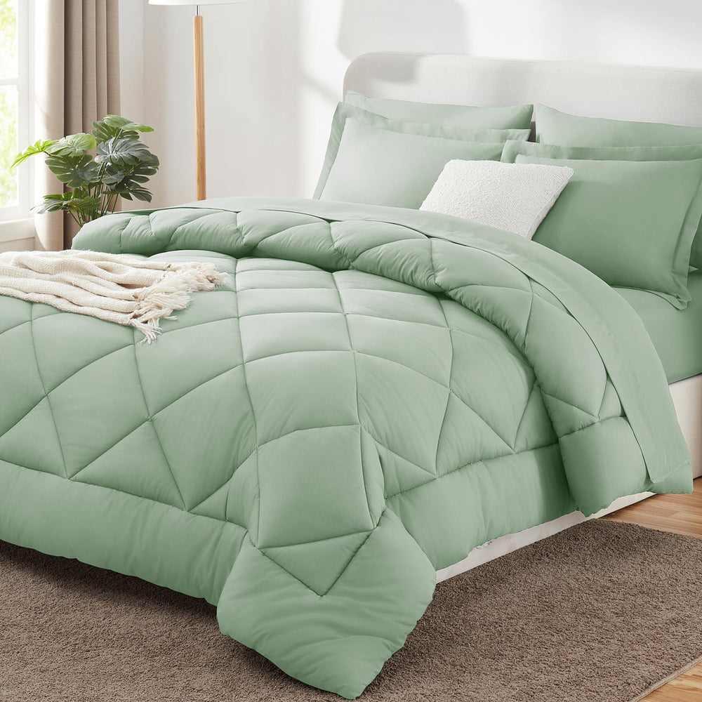 CozyLux couette King vue entière montrant tombée généreuse et finition