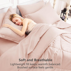 CozyLux couette gonflée sur un lit queen montrant tombé et apparence prêt à l'usage