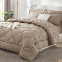 CozyLux couette King vue de face montrant tombé généreux et finition soignée