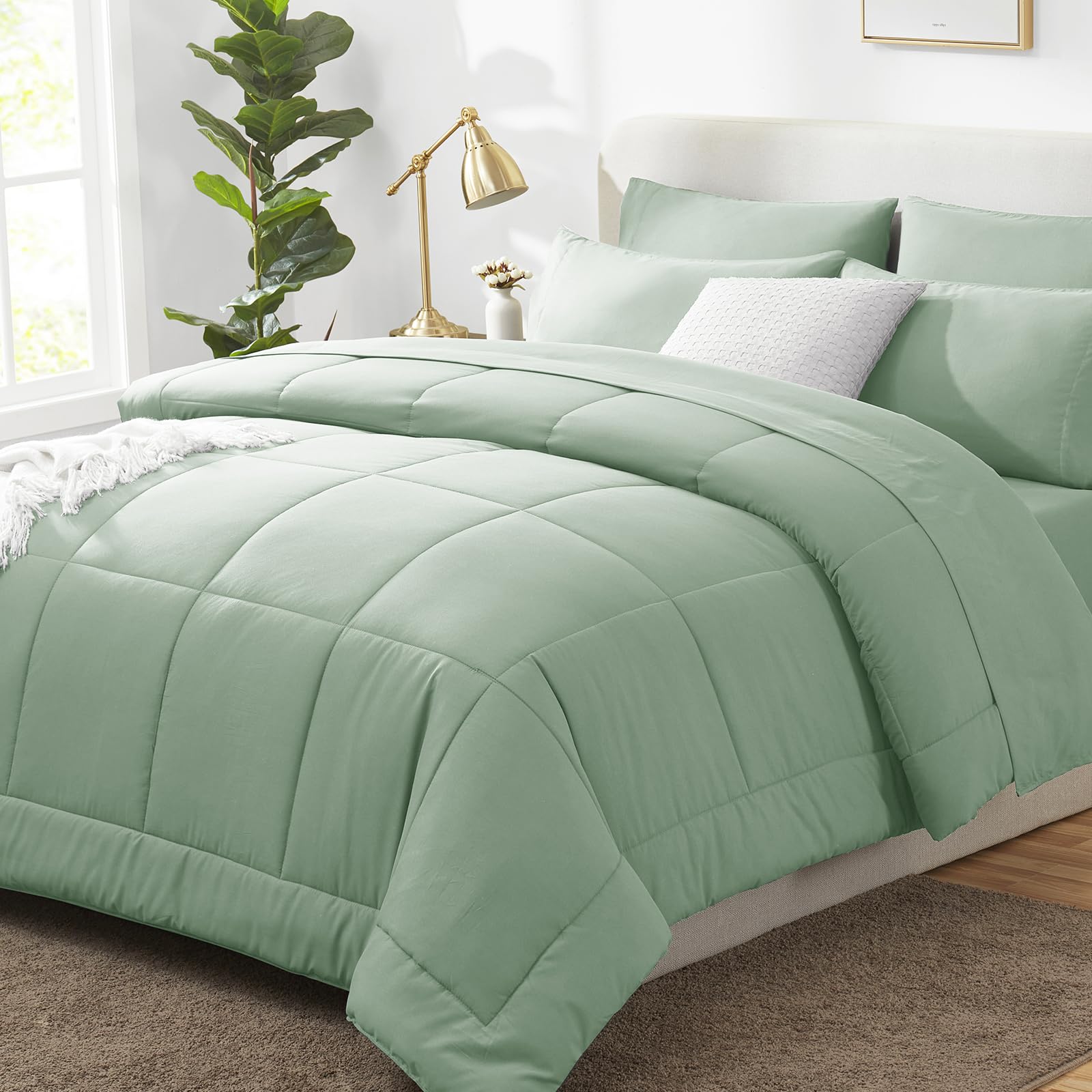 CozyLux vue avant de l'ensemble vert sauge pour une chambre soignée