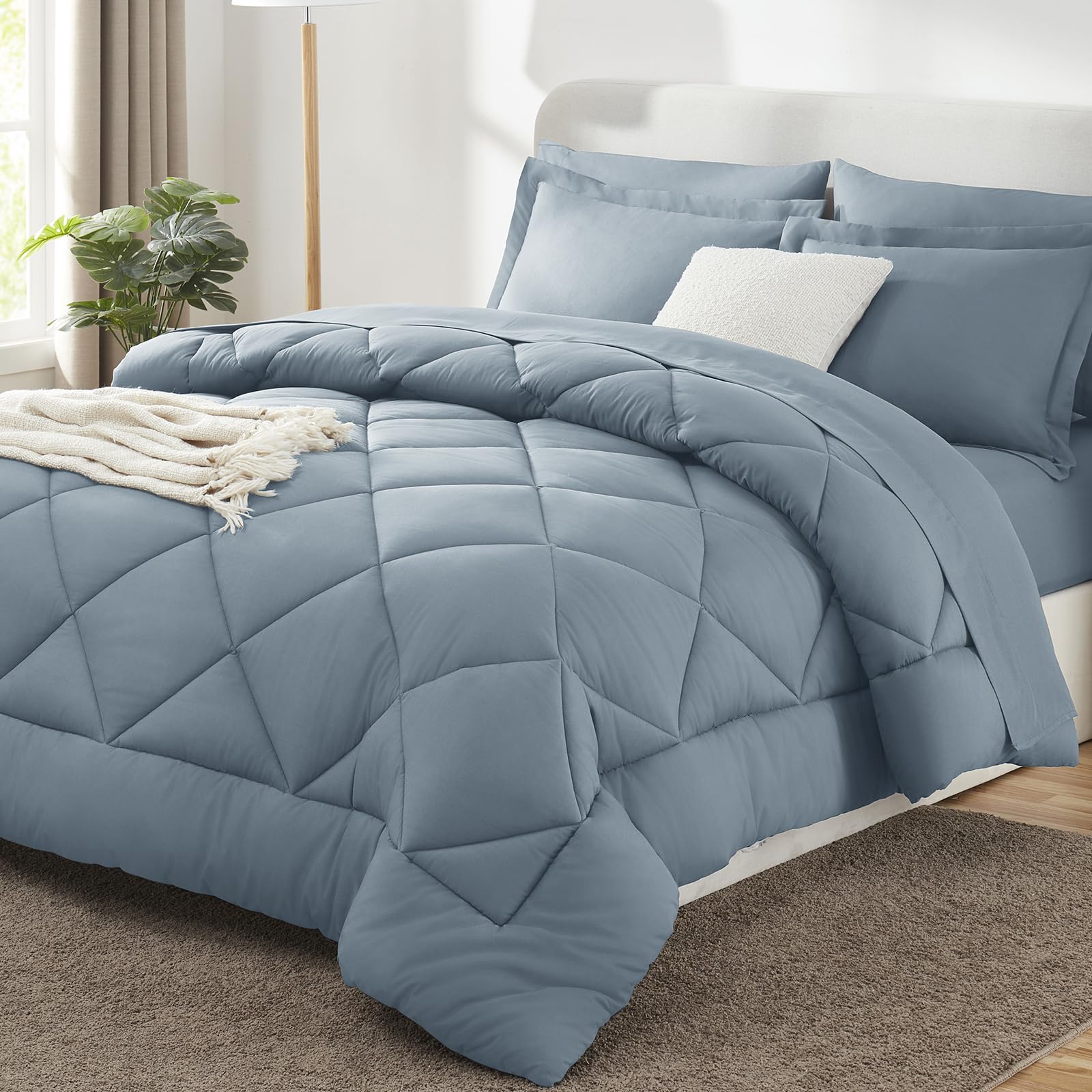 CozyLux ensemble face montrant une couverture propre et accueillante