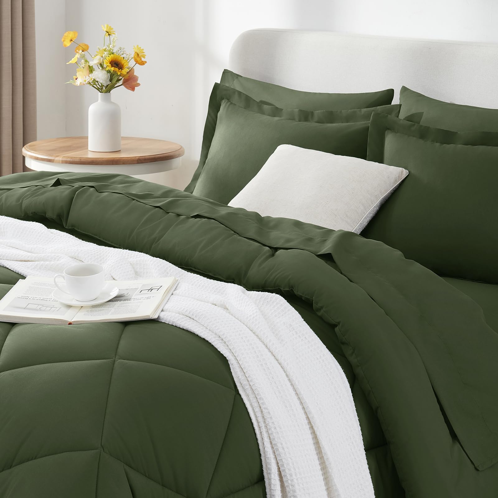 Gros plan microfibre CozyLux montrant douceur et toucher agréable