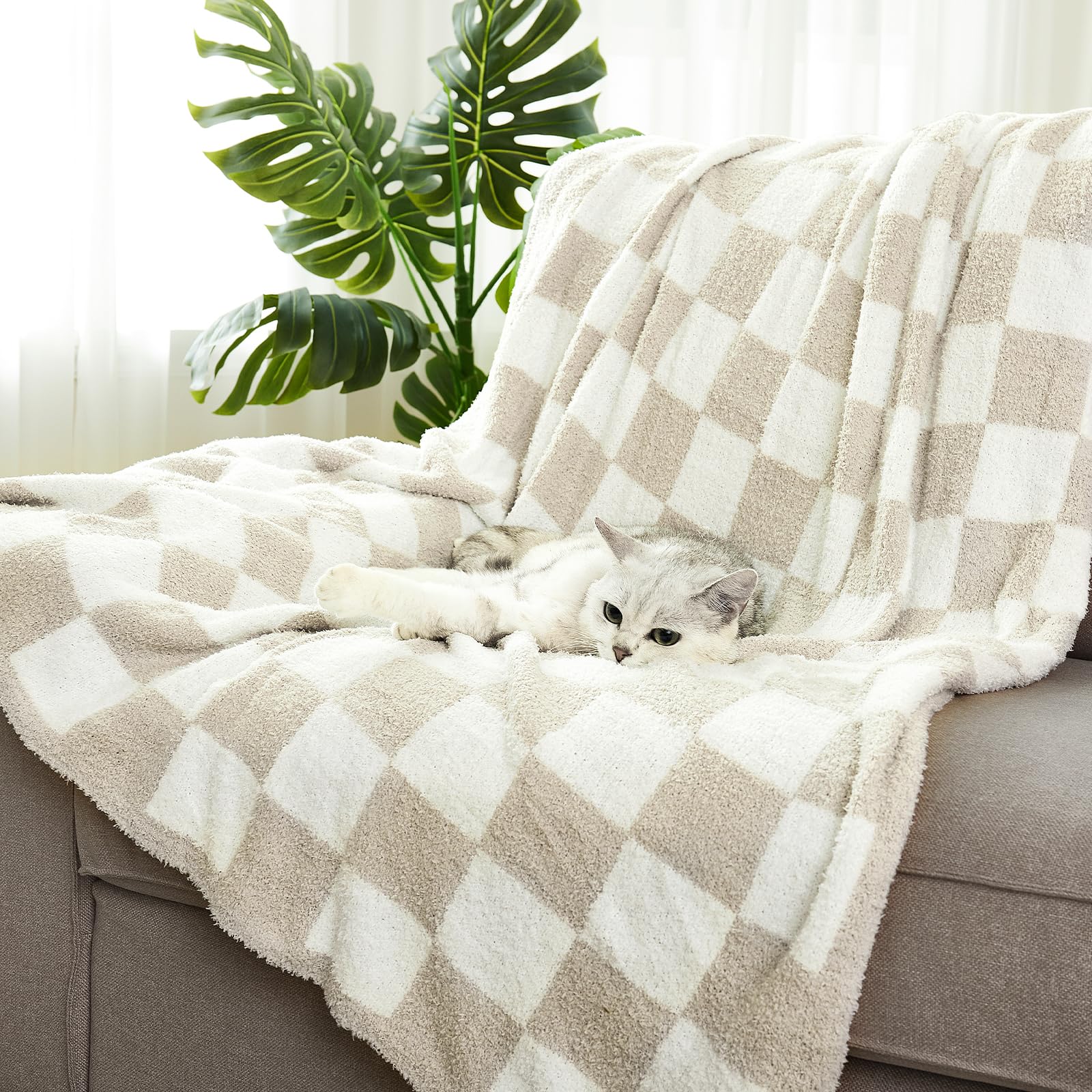 Cozzenity plaid en usage bureau pour sieste confortable au travail