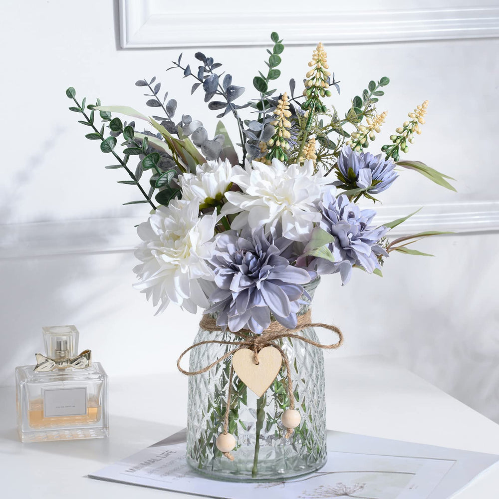 COZZI CODI vue de face du vase et bouquet bleu prêt à décorer