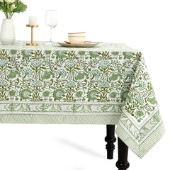CPC COTTON PRINT CLUB nappe carrée montrant le motif floral vert et l’aspect décoratif