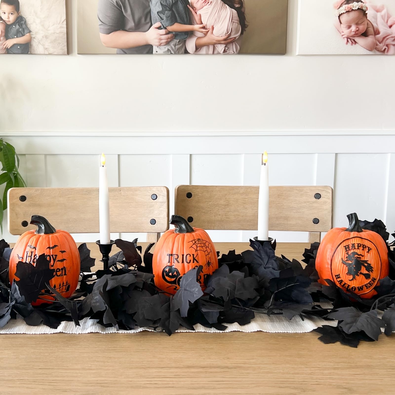 CQURE guirlande sur cheminée créant ambiance Halloween élégante