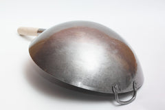 Craft Wok gros plan du motif martelé pour meilleure diffusion chaleur
