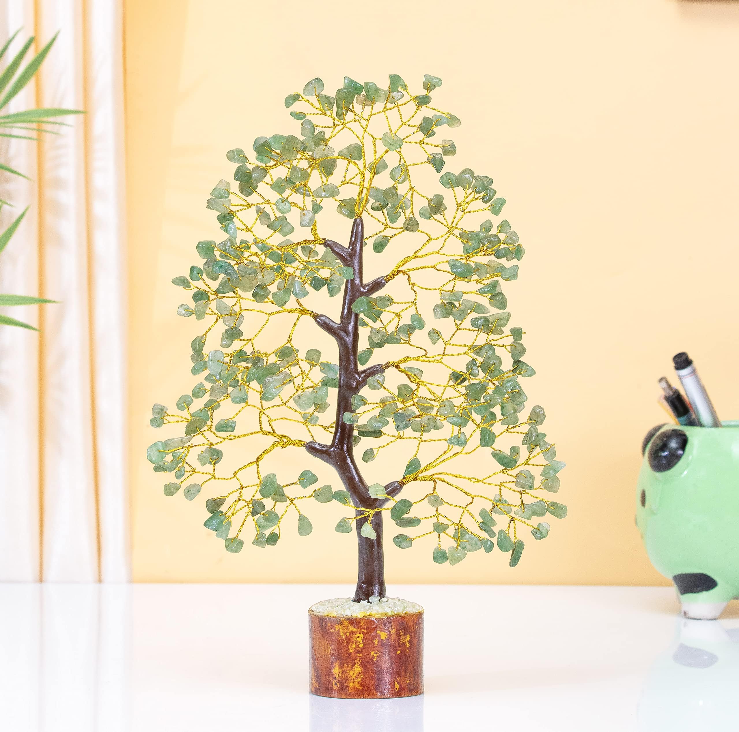 Crocon arbre placé sur un bureau créant une ambiance apaisante au travail