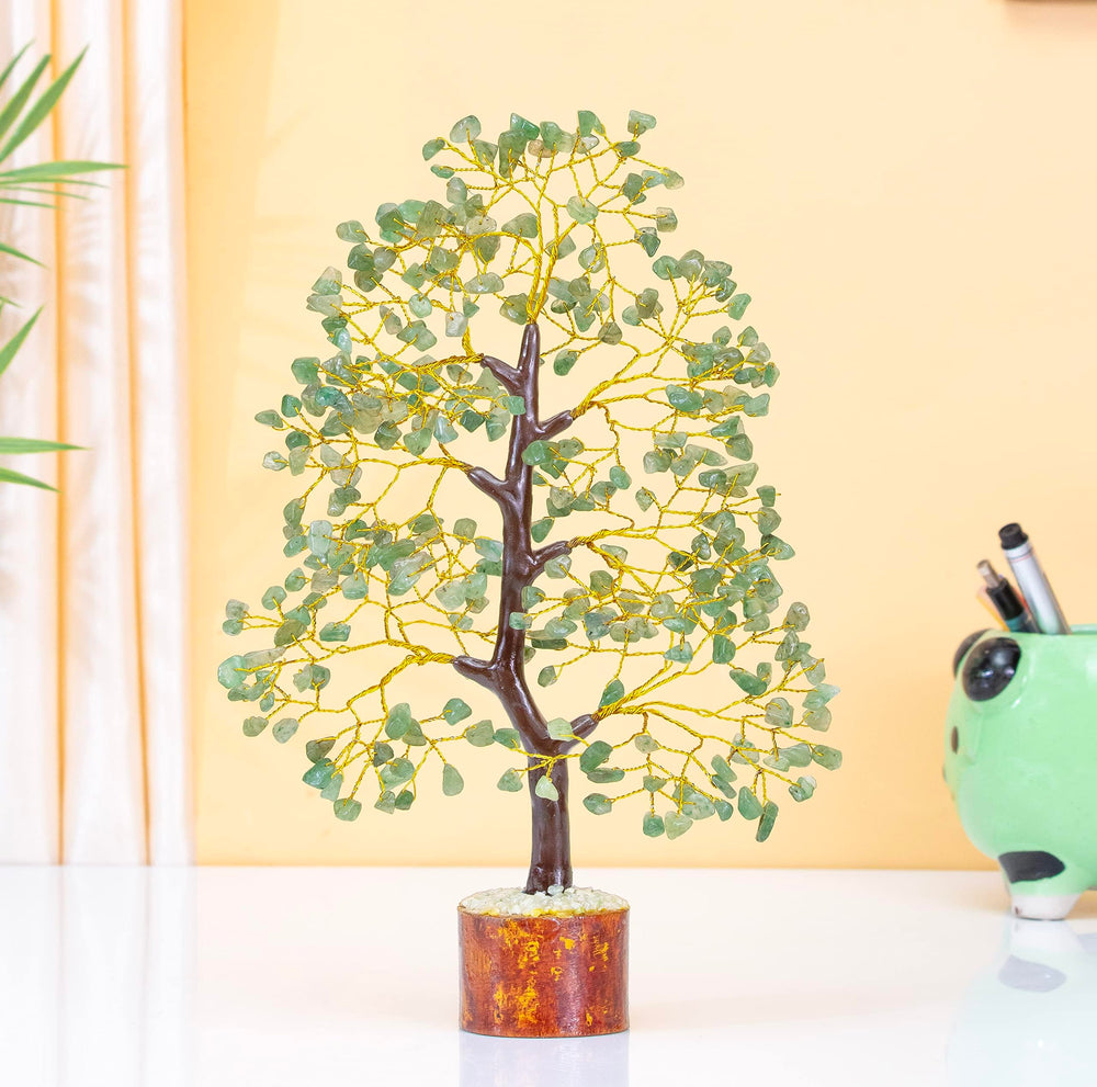 Crocon arbre placé sur un bureau créant une ambiance apaisante au travail