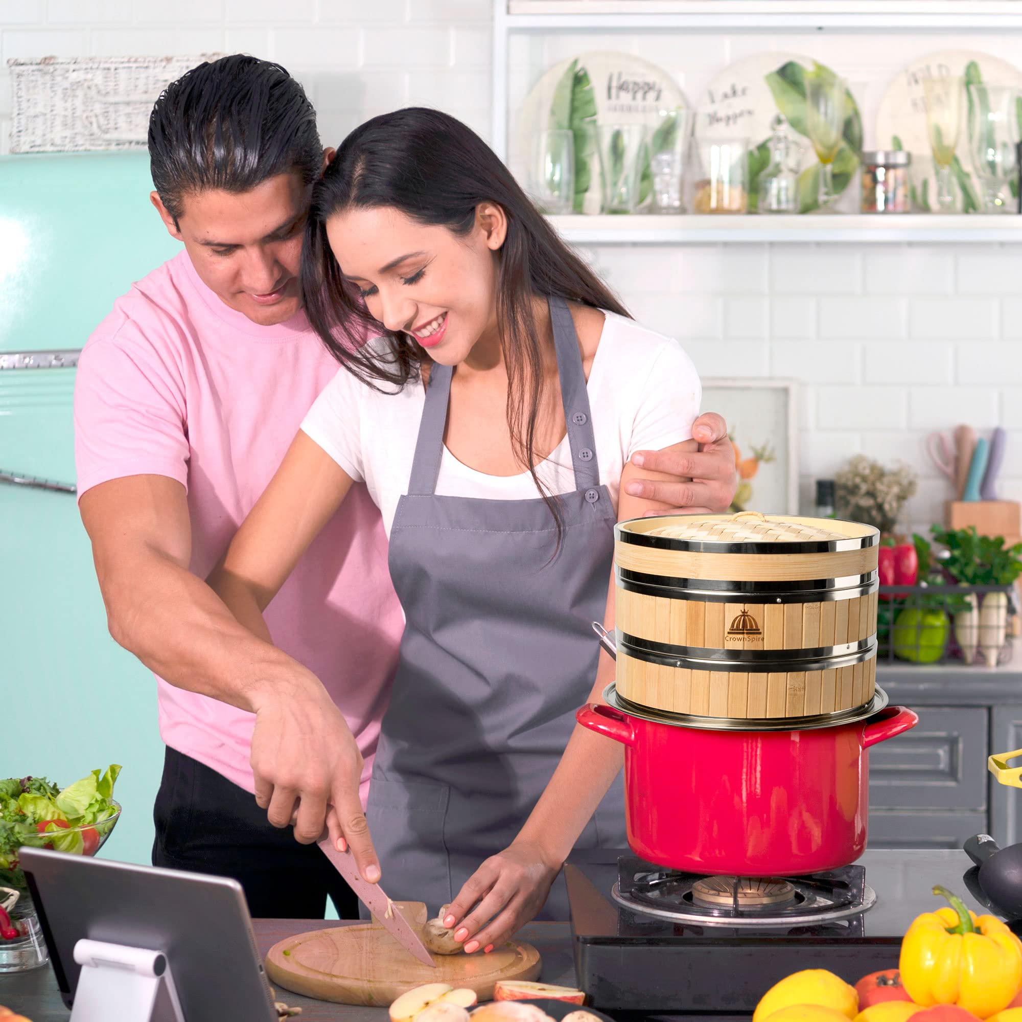 CrownSpire scène cuisine avec dim sum fini montrant résultat moelleux et appétissant