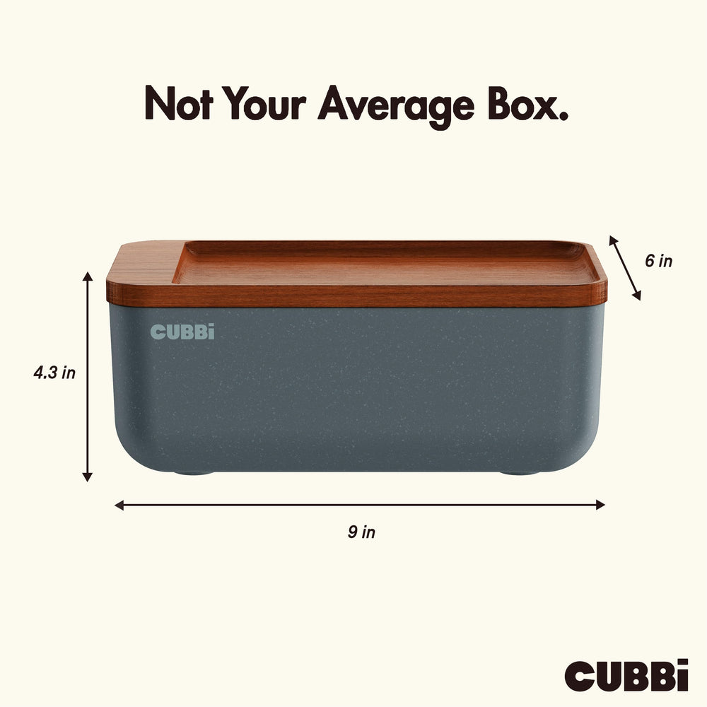 Cubbi tenu en main démontrant la portabilité et l’usage grab-and-go