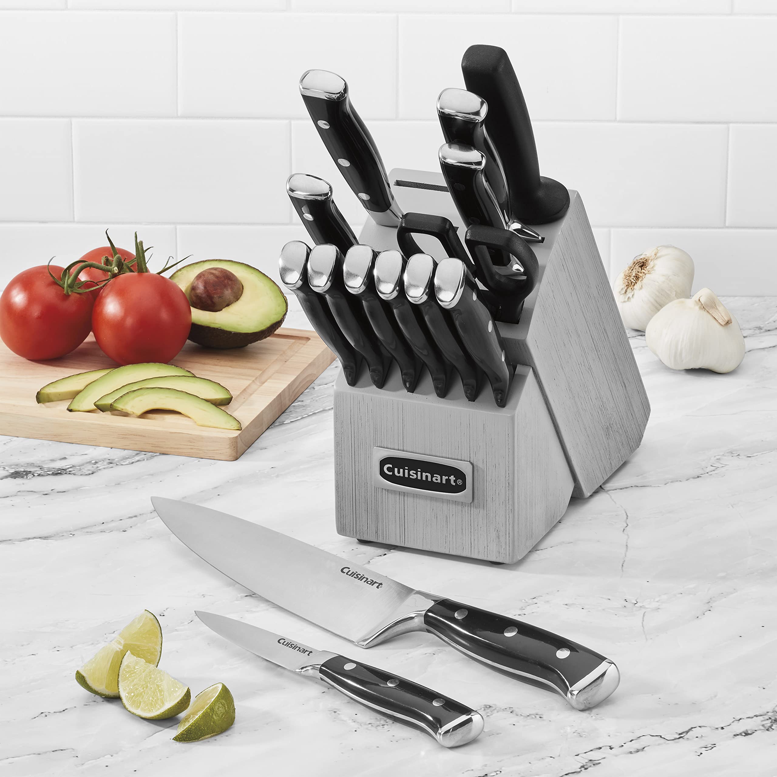 Cuisinart bloc bois avec ciseaux et fusil garantissant organisation et protection
