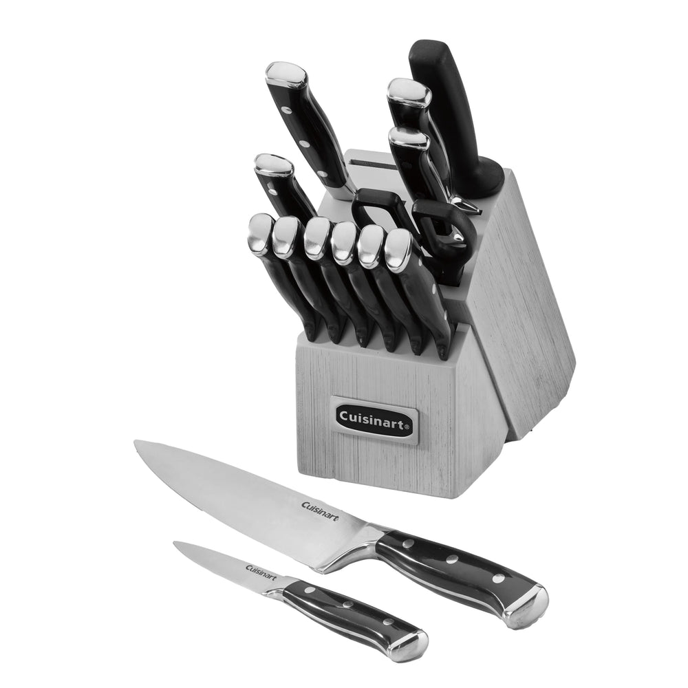 Cuisinart face du coffret 15 pièces montrant l’ensemble et rangement pratique