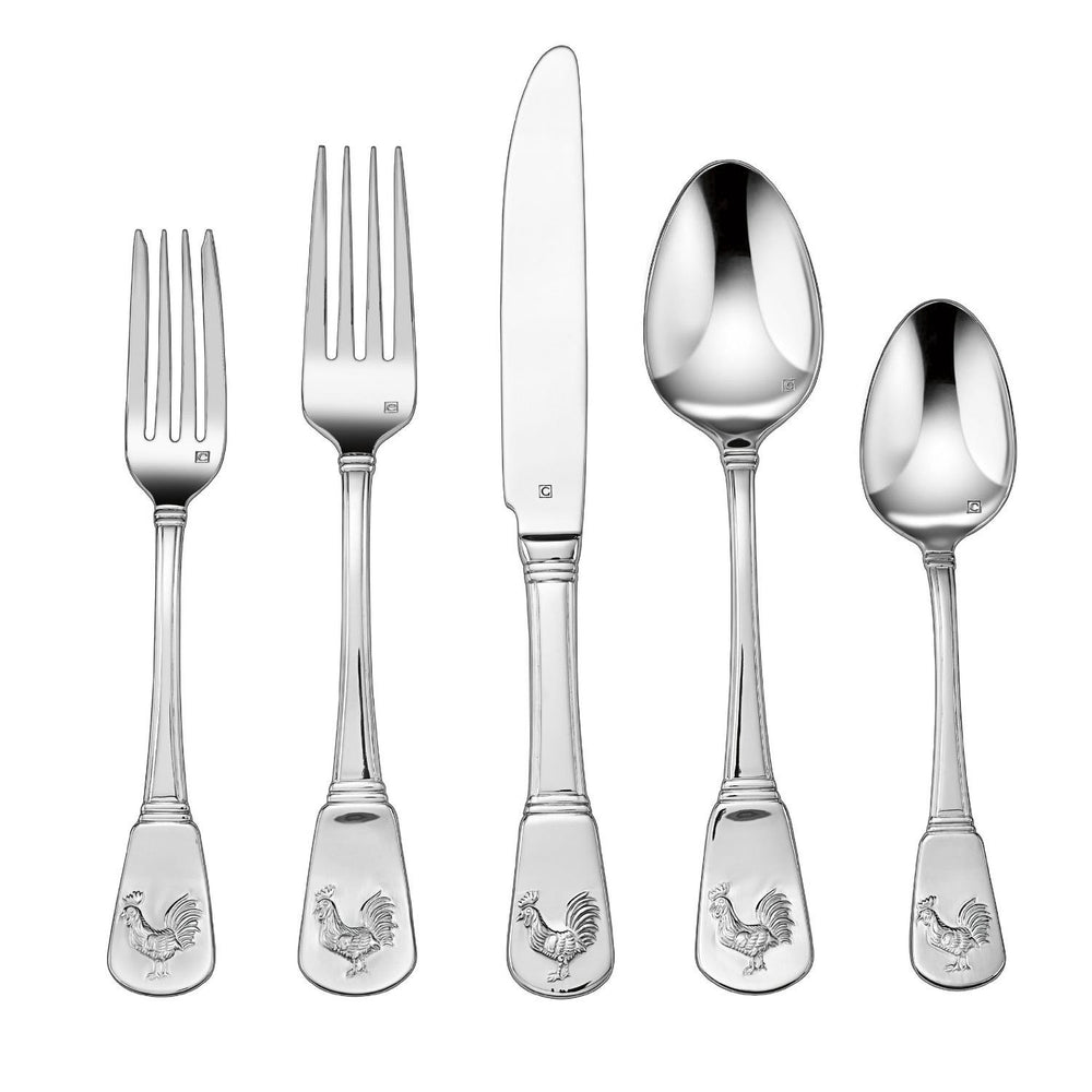 Cuisinart coffret 20 pièces disposé sur table, motif coq visible et élégance durable