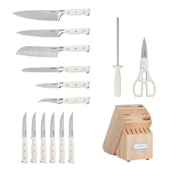 Cuisinart couteau en usage sur planche, maniement confortable et coupe nette