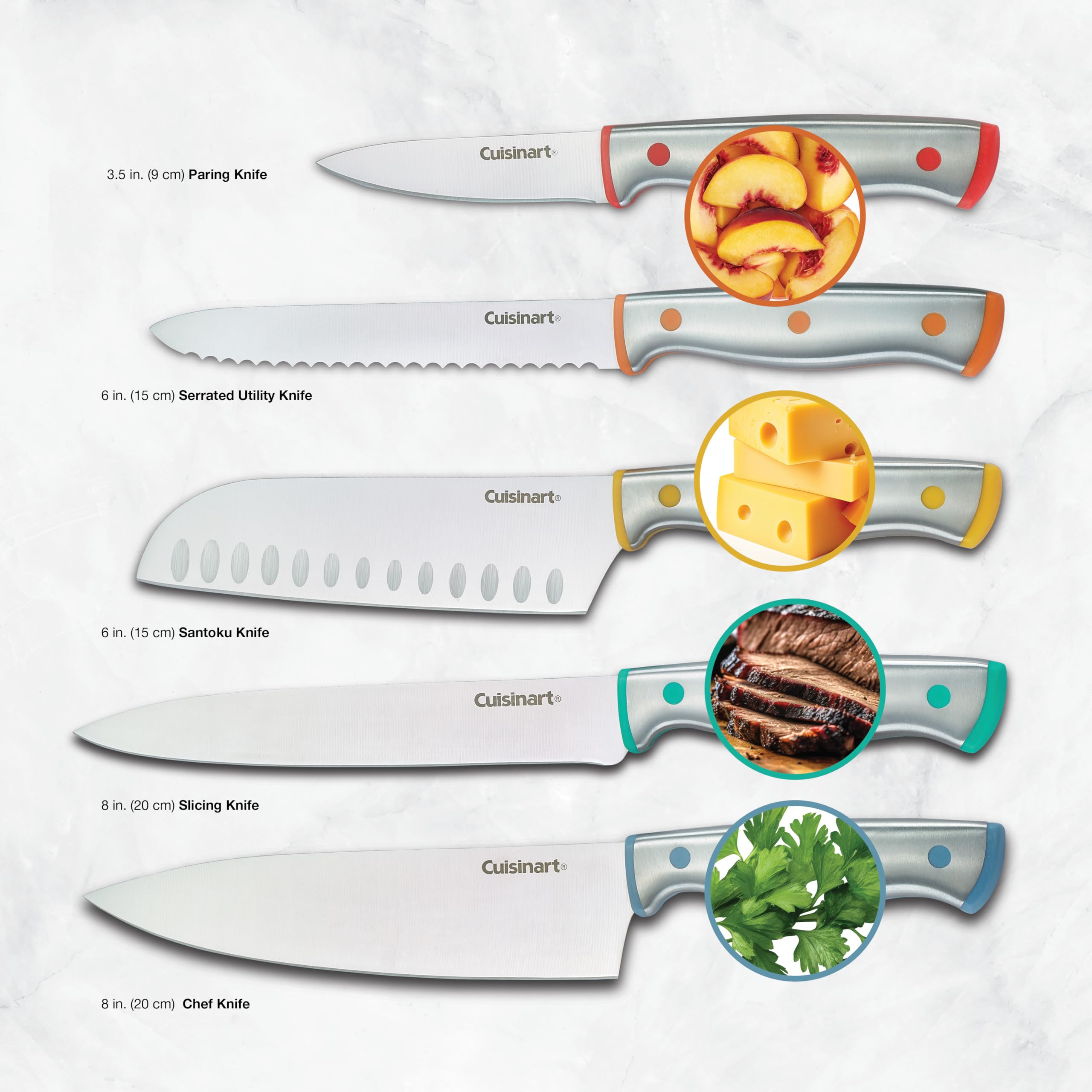 Cuisinart gros plan lame en acier inoxydable montrant netteté et précision