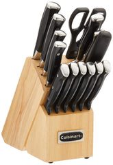 Cuisinart ensemble face frontale dans bloc bois, organisation et accès rapide