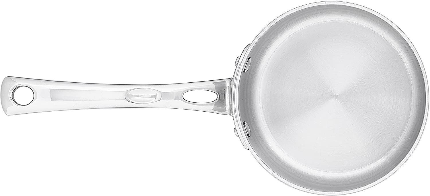 Cuisinart FCT19-14 en usage avec sauce, contrôle précis de la cuisson