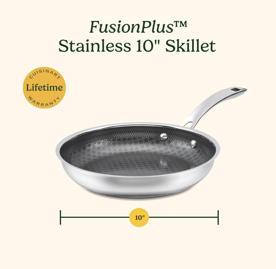 Cuisinart nettoyage avec éponge illustrant entretien facile et sans PFAS
