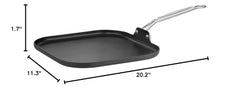 Cuisinart gril à côté d'ustensiles pour comparer la taille 11" et visualiser capacité pratique